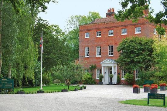 Mulberry House Pensionat Ongar Exteriör bild